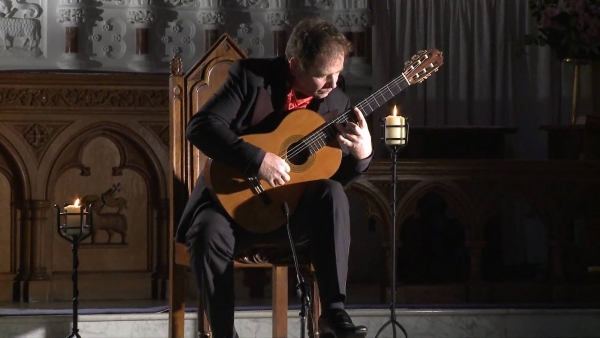 Instrument-Maker Jan Muyllaert's Forty Years in Ireland Instrument-Maker Jan Muyllaert's Forty Years in Ireland