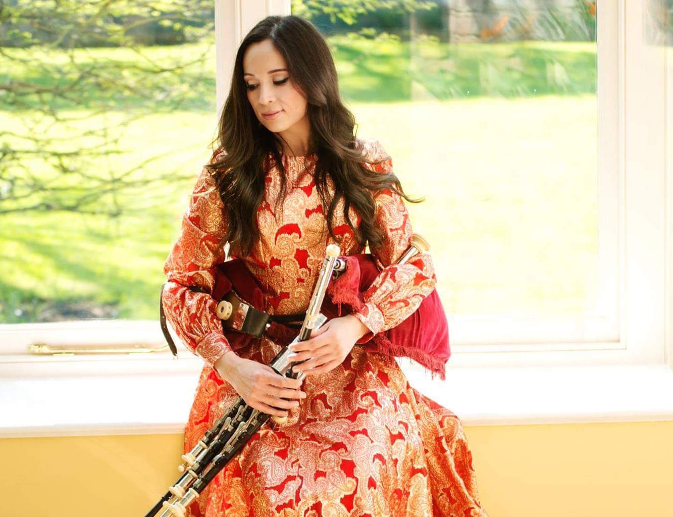 ‘Over the last 15 years, the numbers have really increased’: Telling the Story of Women Uilleann Pipers ‘Over the last 15 years, the numbers have really increased’: Telling the Story of Women Uilleann Pipers