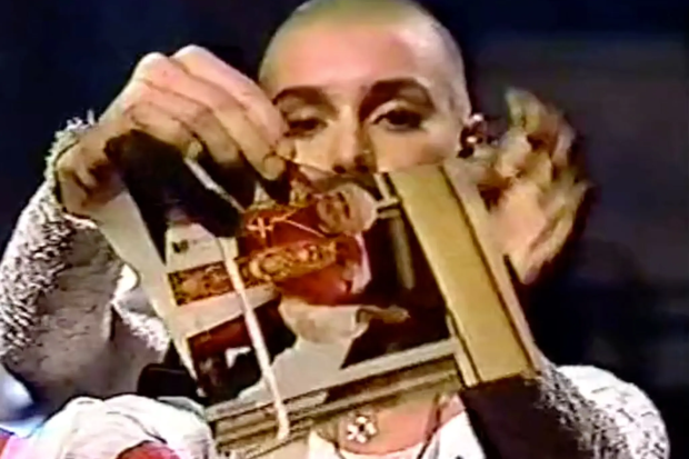 How Ireland Treats Its Free Thinkers – The Life and Death of Sinéad O&#039;Connor   