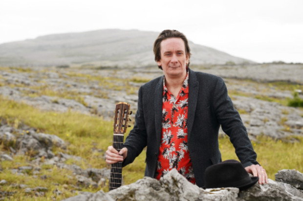 Online world premiere of &quot;Dún Laoghaire Guitars&quot;, a new work by Dave Flynn, dlr Musician-in-Residence
