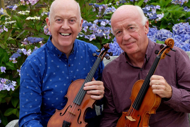 Fiddle Duo Manus &amp; Séamus McGuire at ITMA