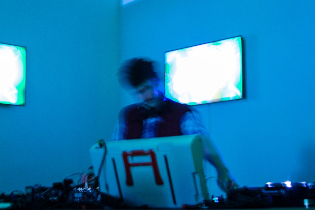 Performance by Nick Nikolaou at Continue Reading by Tadhg Kinsellaa